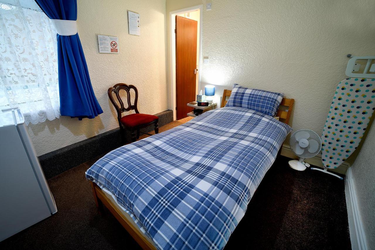 Lynmoore Guest House بلاكبول المظهر الخارجي الصورة