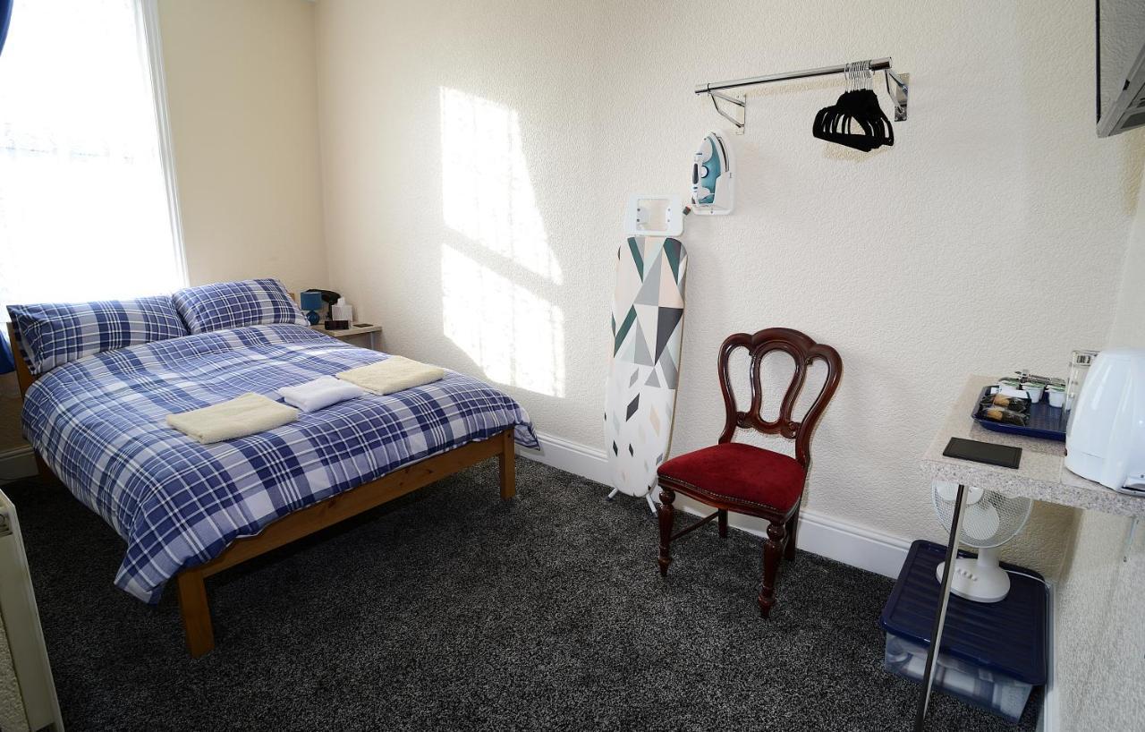Lynmoore Guest House بلاكبول المظهر الخارجي الصورة